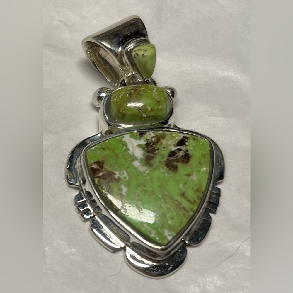 Gaspeite pendant